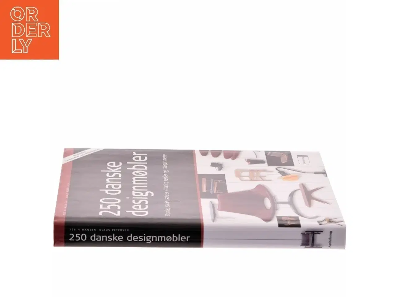 Billede 2 - 300 danske designmøbler : møbler, kunsthåndværk og brugskunst af Per H. Hansen (f. 1957) (Bog)