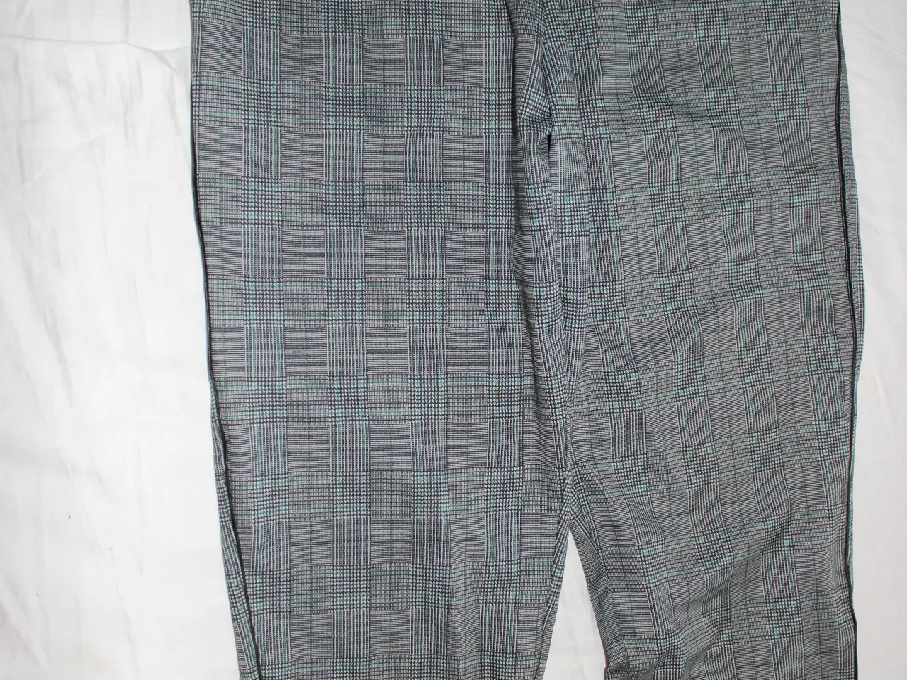 Billede 4 - Blazer og bukser, LikeLondon, str. L/XL, Ubrugt