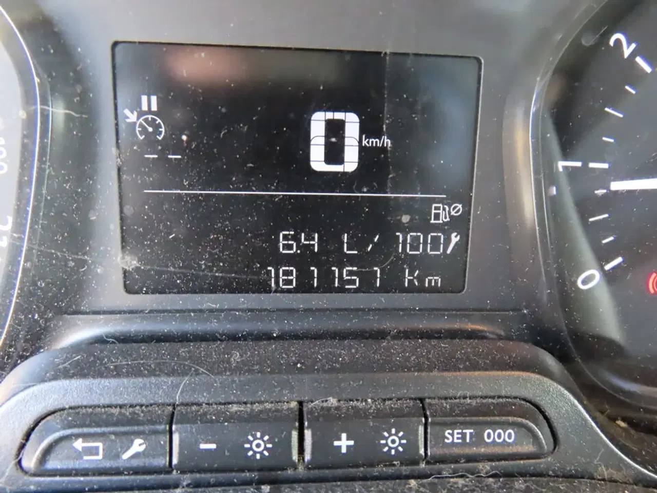 Billede 12 - Varebil PEUGEOT Expert BlueHDI 120 L2