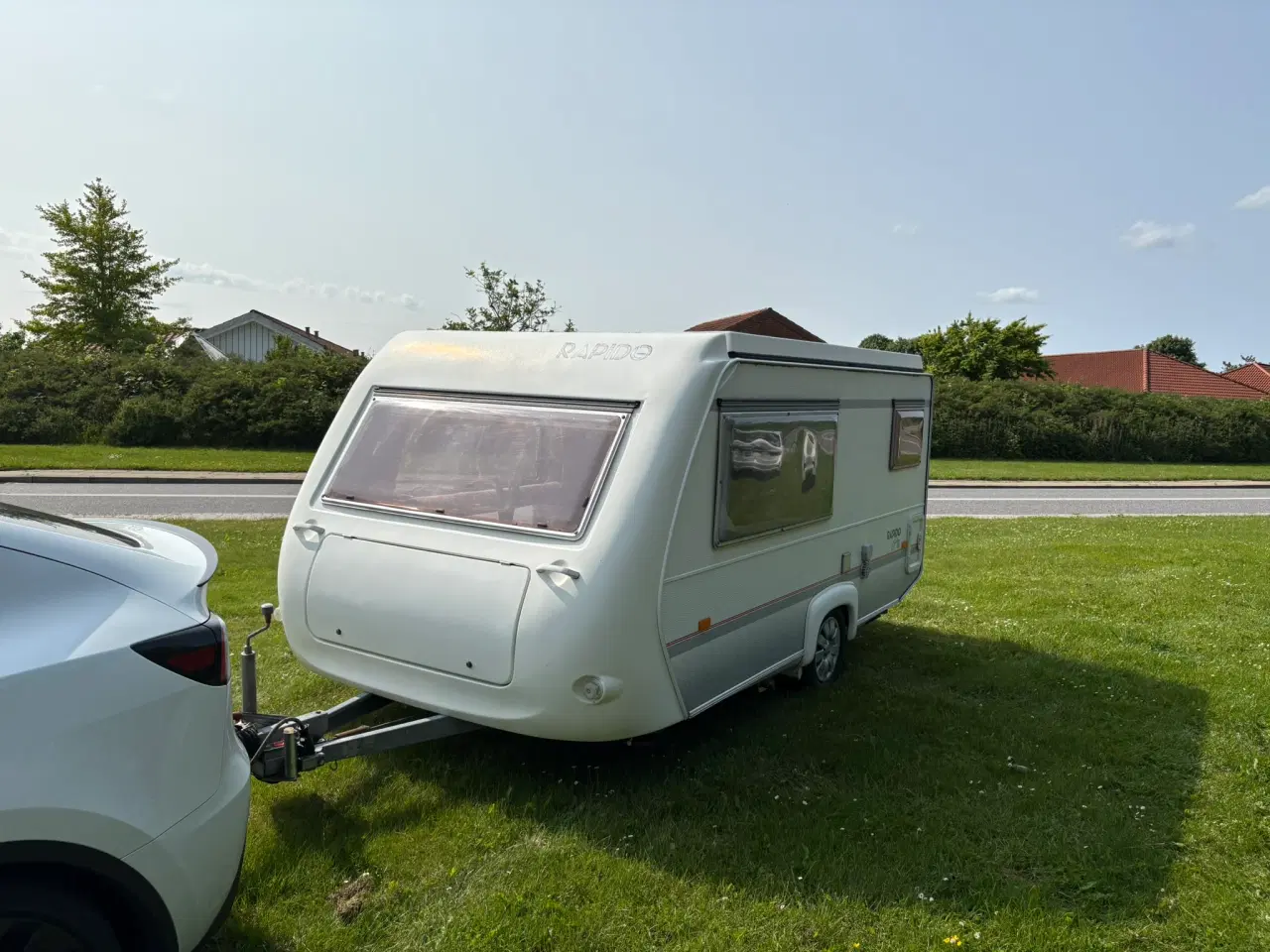 Billede 4 - Campingvogn med popup tag.