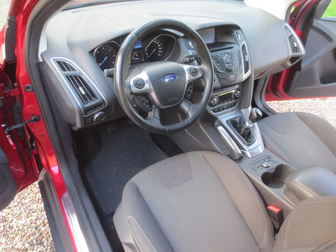 Billede 18 - Ford Focus 1.6 TD År 2011 Synet 2025.