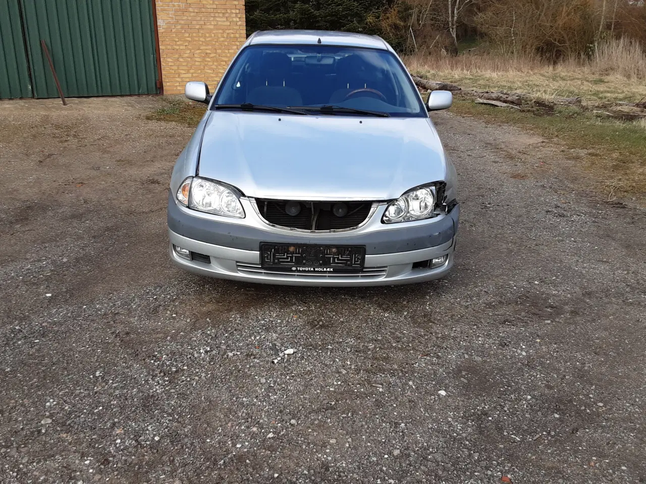 Billede 5 - Toyota avensis skade