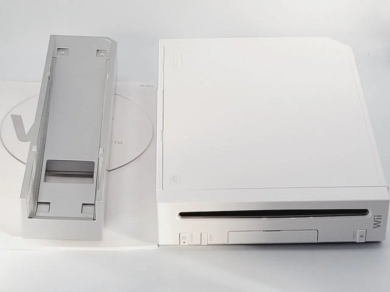 Billede 3 - ⭐️- Nintendo Wii Konsol på fod - u/tilbehør
