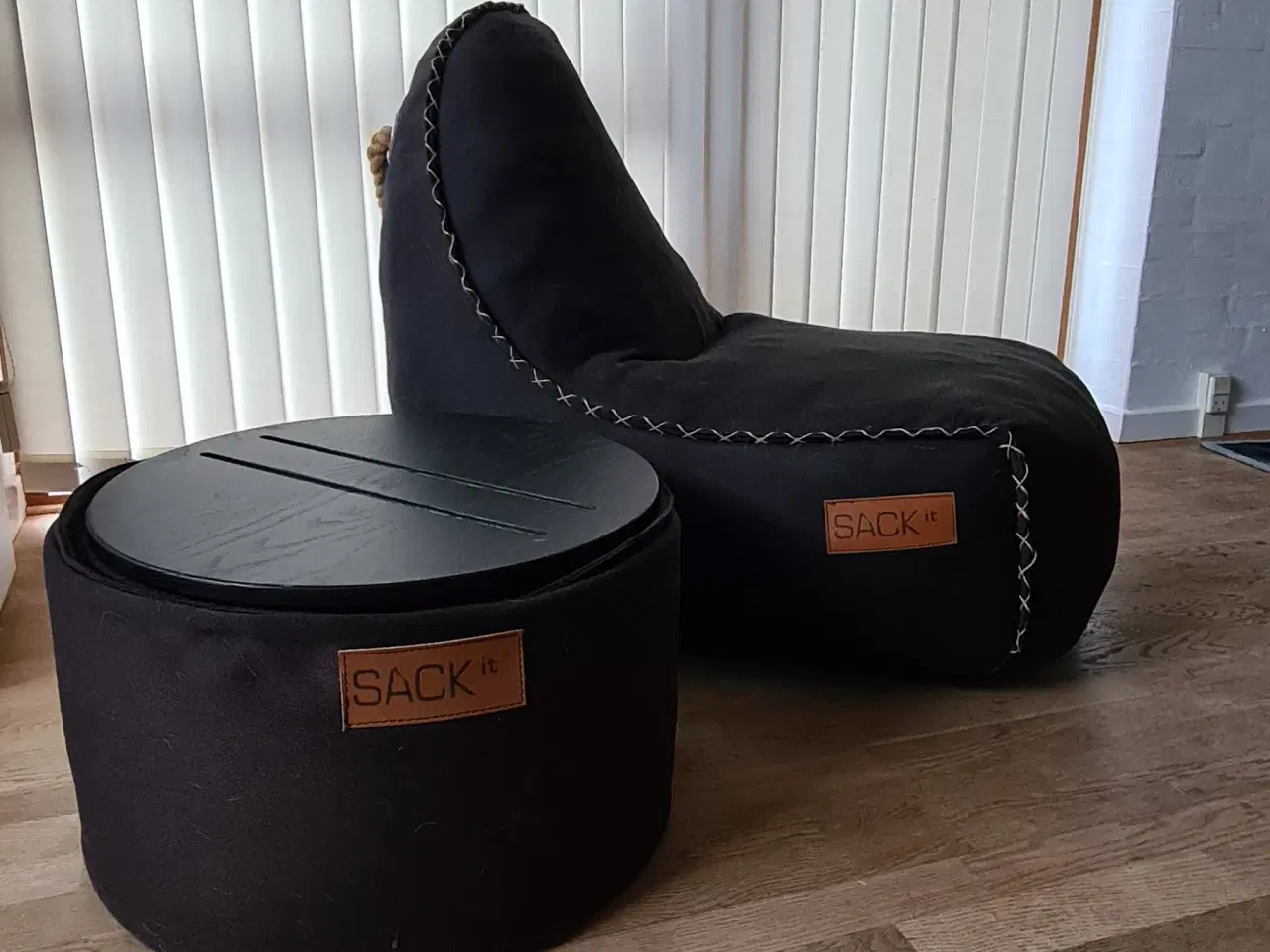 Billede 1 - Sackit stol & puff incl. bakke