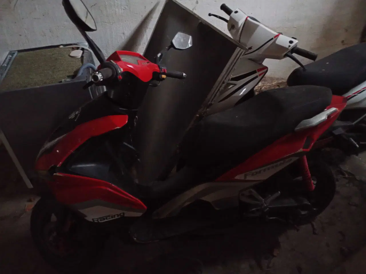 Billede 1 - Scooter.