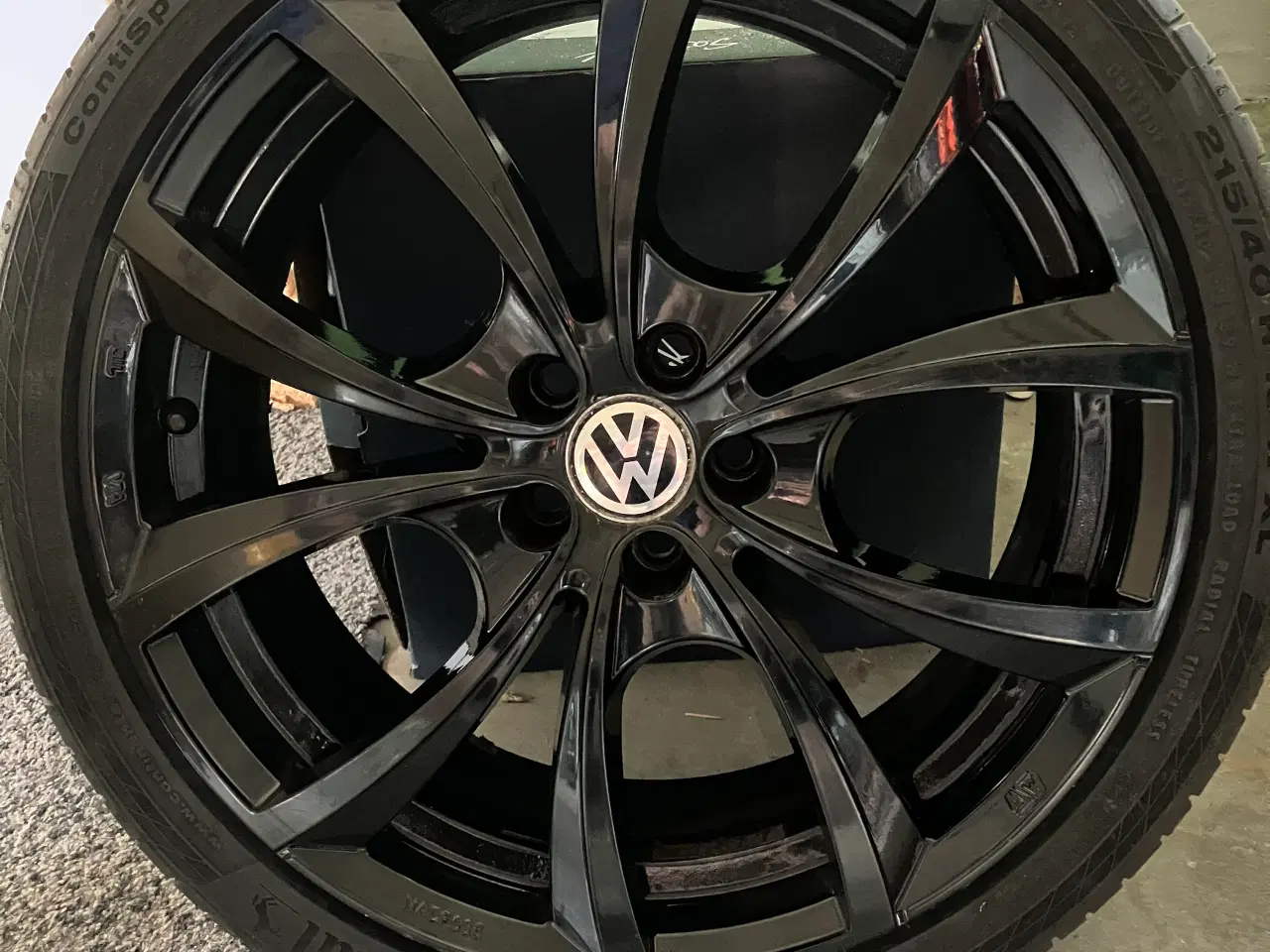 Billede 11 - Dæk og fælge. 5 X 100 i hul mål. Fra VW Polo.