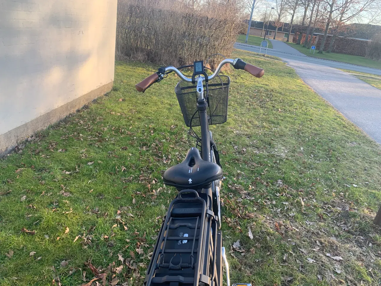 Billede 3 - Flot Kildemoes Urban dame elcykel