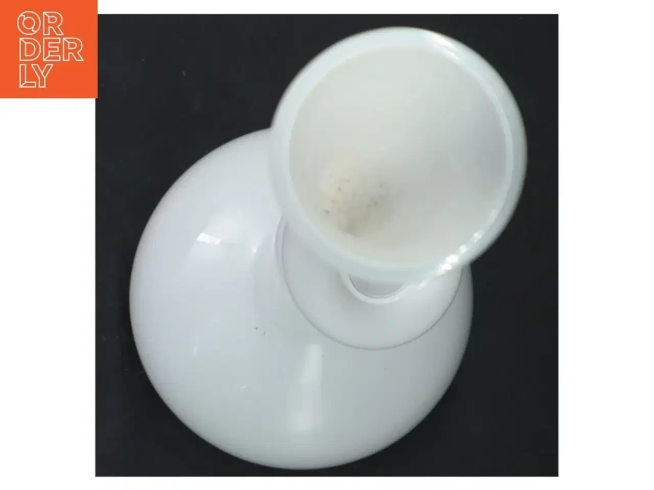 Billede 3 - Elegant svinget vase fra Normann Copenhagen (str. 40x11 cm)