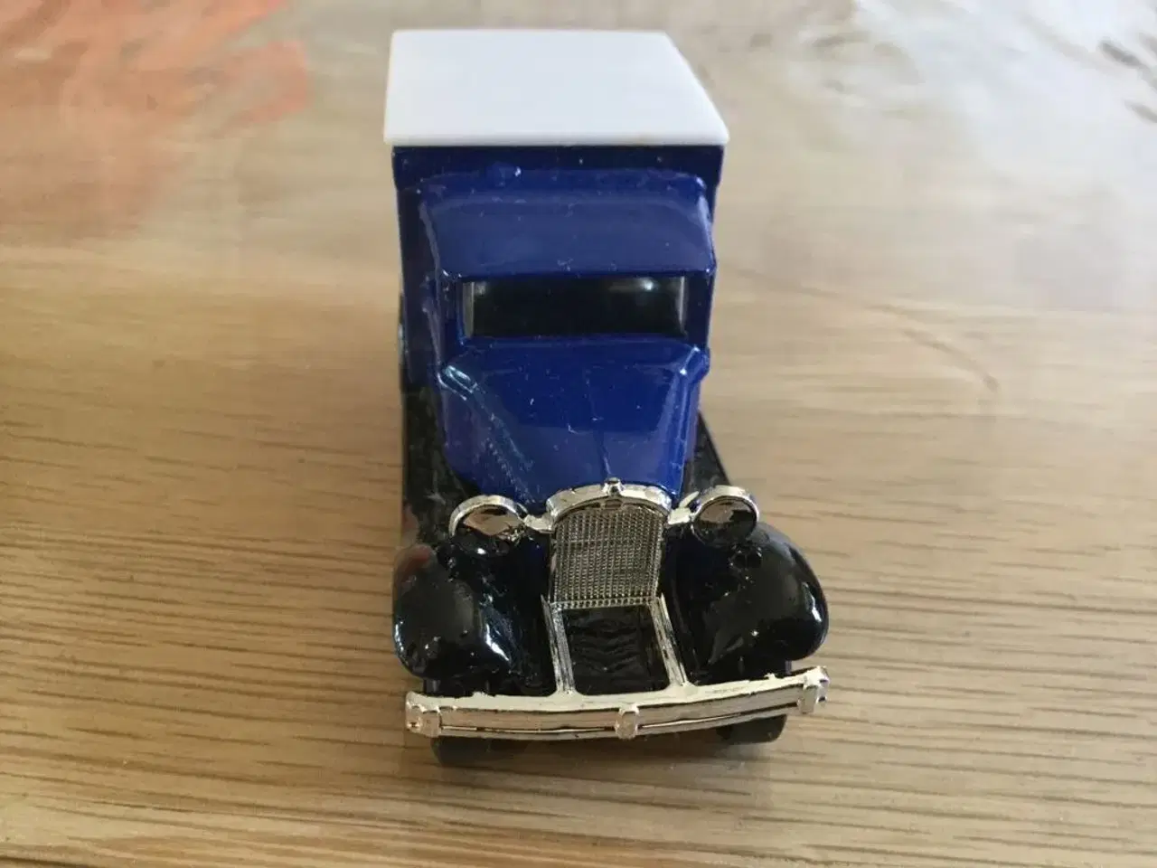 Billede 3 - Matchbox