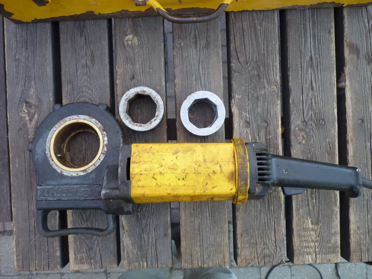 Billede 2 - REMS Gevindskære Sæt Amigo2 i metalkasse 230V.