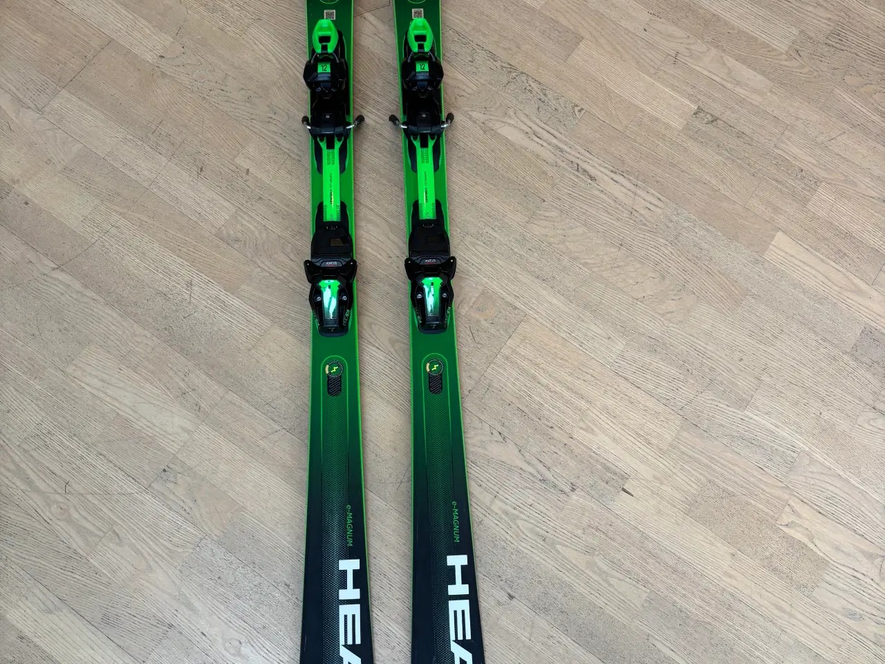 Billede 3 - Ski - Head Supershape E-Magnum, PRD 12 GW