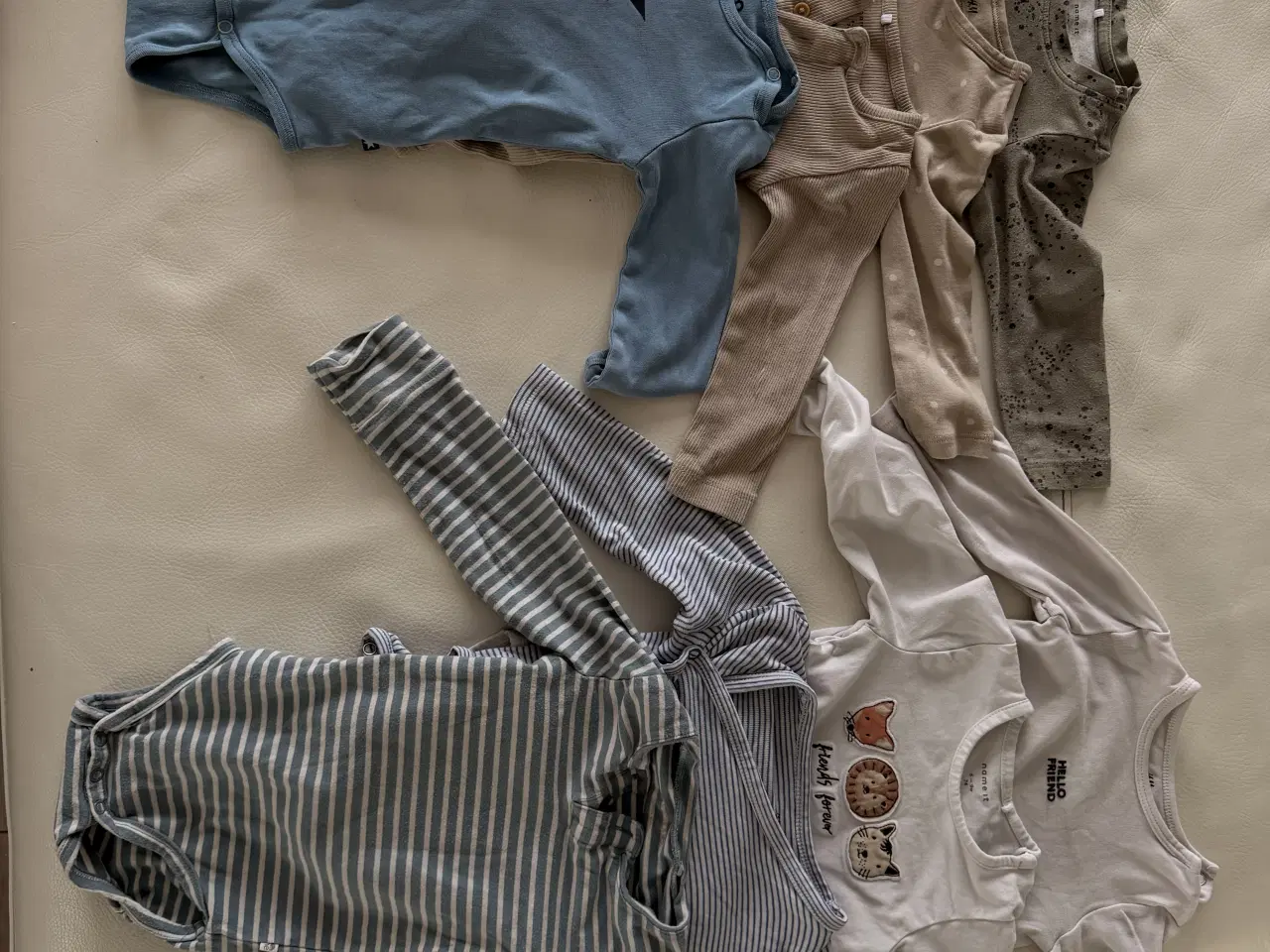 Billede 1 - tøjpakke til baby – str. 74