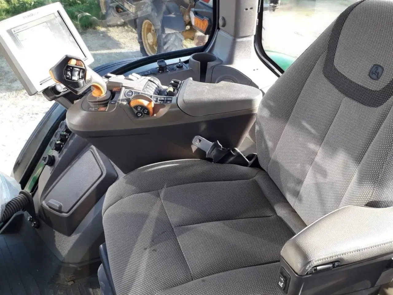 Billede 10 - John Deere 8R 370 Med frontlift