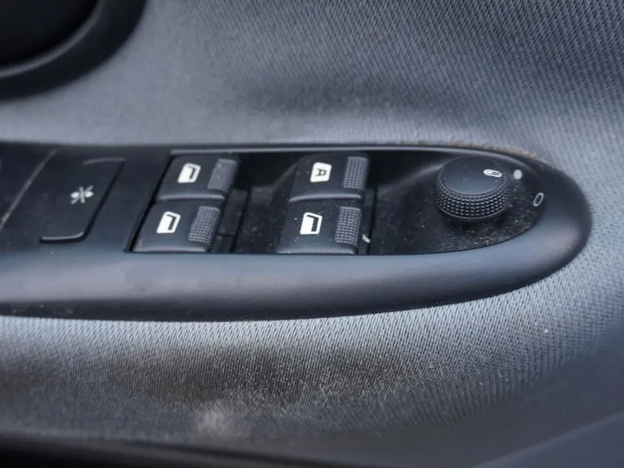 Billede 8 - Peugeot 406, 1,8 Sedan Grøn metallic Årg. 2002 (MOMSFRI)