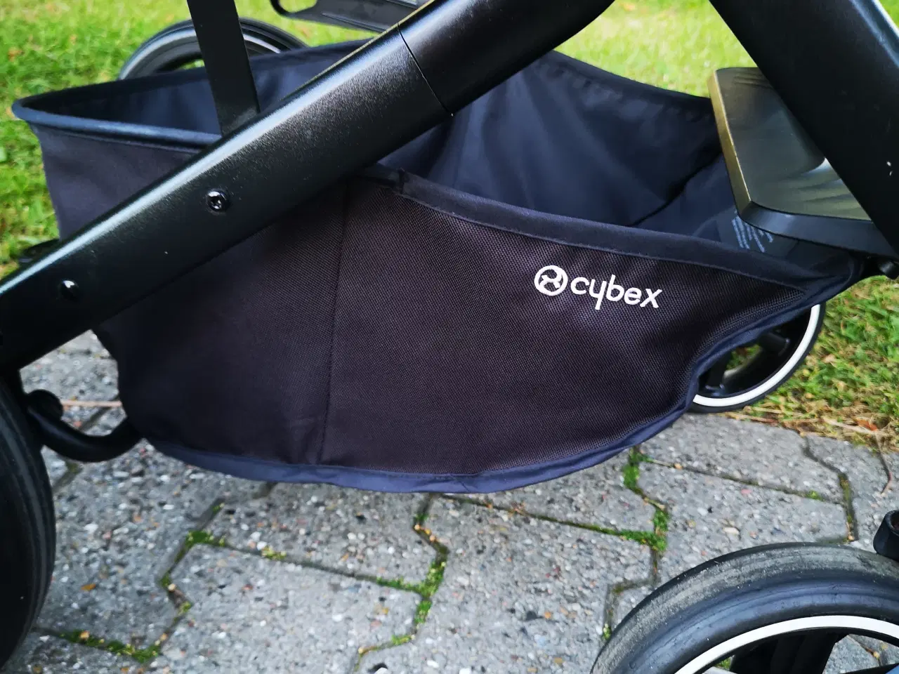 Billede 13 - Butik pris 4.100kr  Cybex Klapvogn