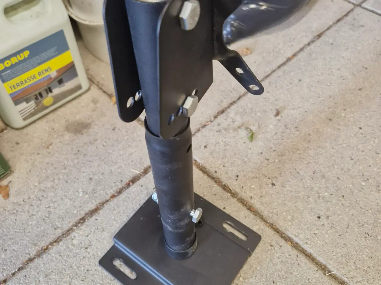 Billede 1 - TVophæng til loft