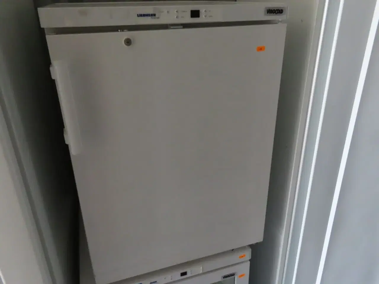 Billede 1 - Køleskab LIEBHERR FKUv 1610