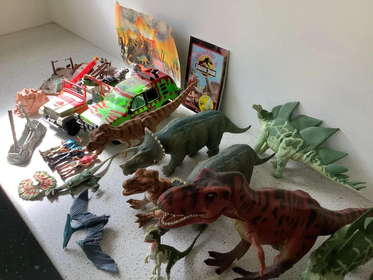 Billede 13 - Stort lot. Jurassic park+ andre dinoer