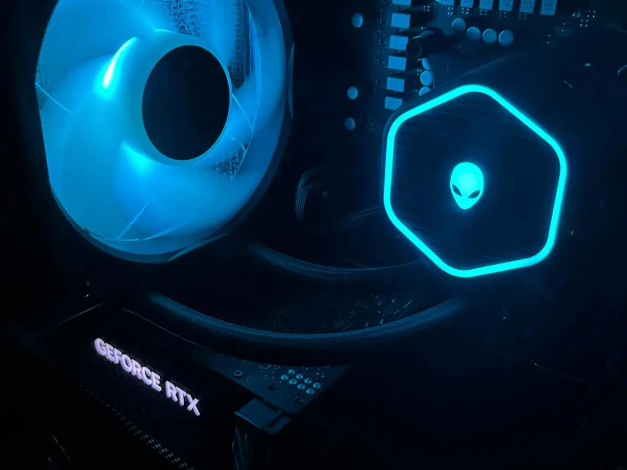 Billede 5 - DELL - ALIENWARE AURORA R16 - 6 MONTHS OF USE ONLY