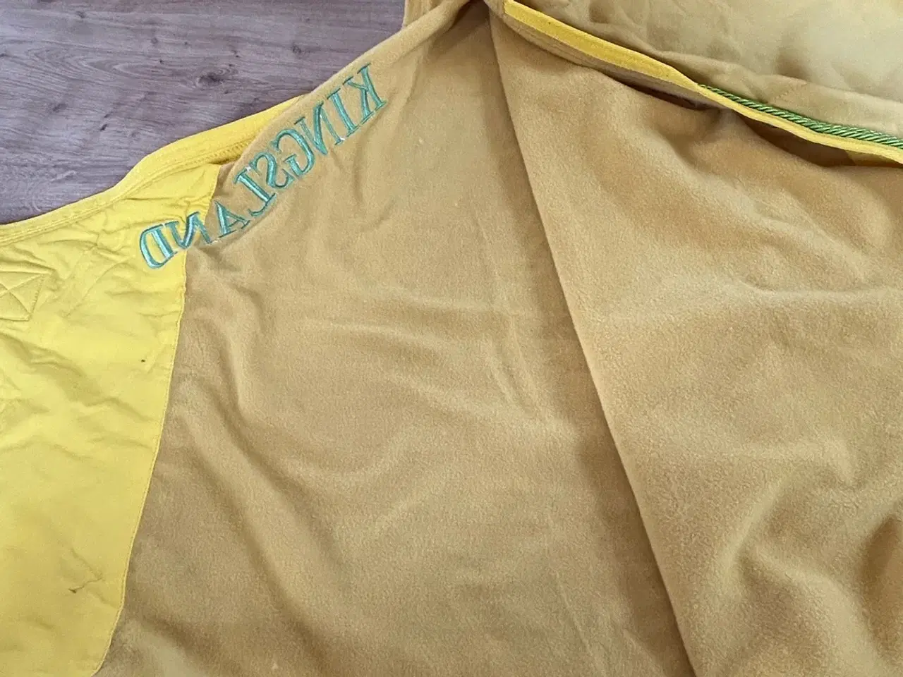 Billede 3 - Kingsland fleccetæppe str. 145