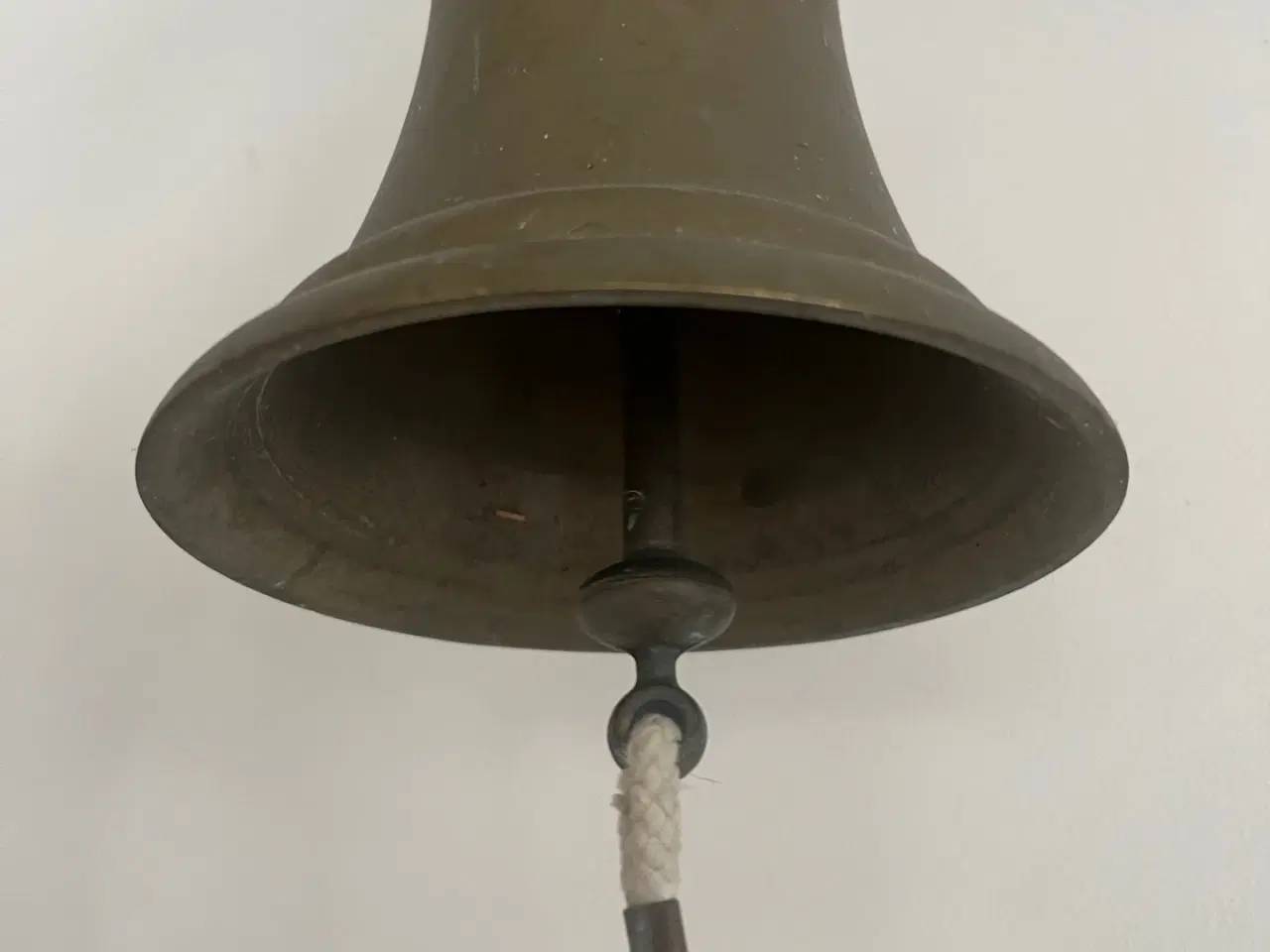 Billede 3 - Skibsklokke i messing til sommerhuset eller baren