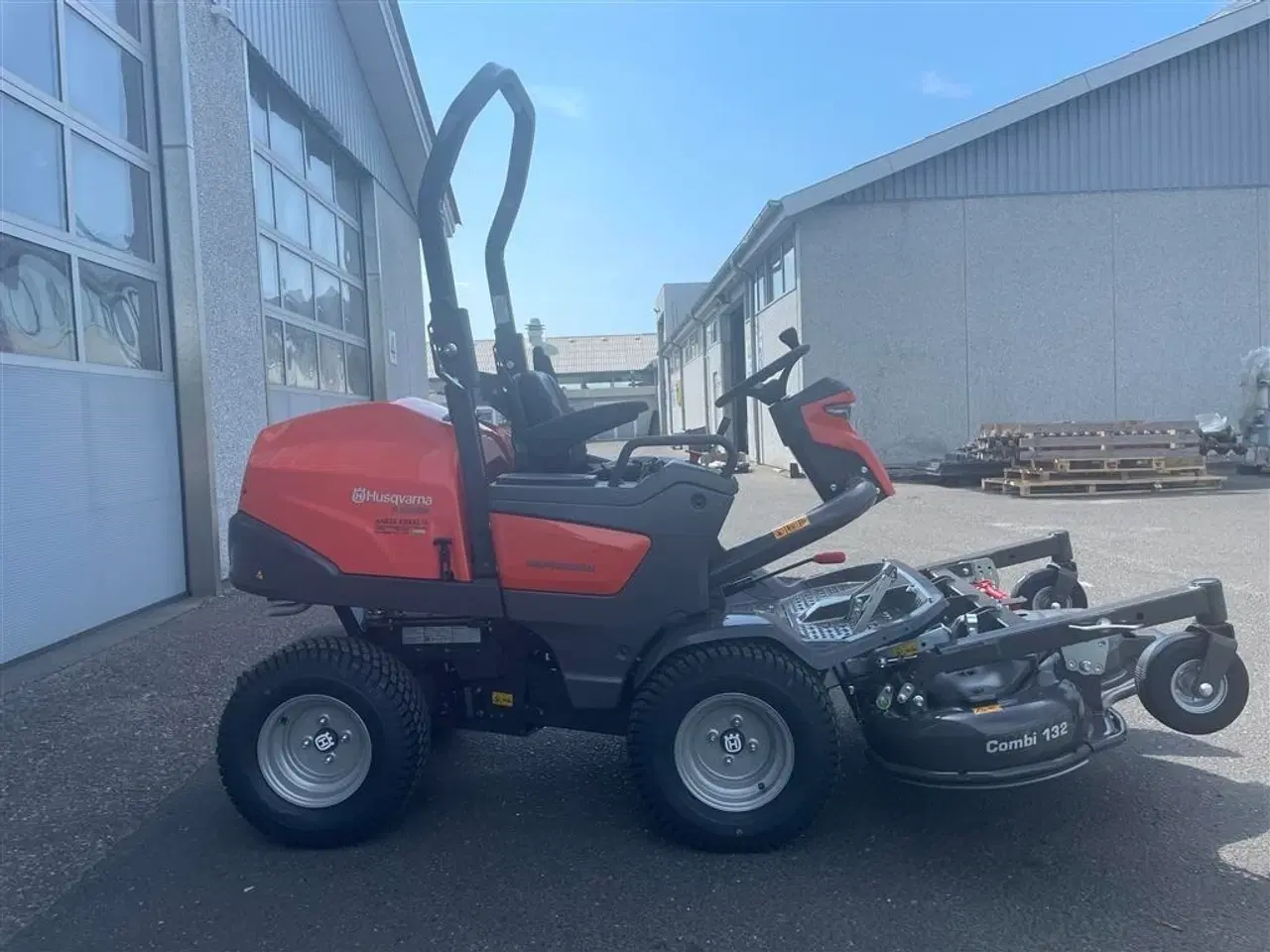 Billede 5 - Husqvarna P520DX Inkl. 132cm klippebord