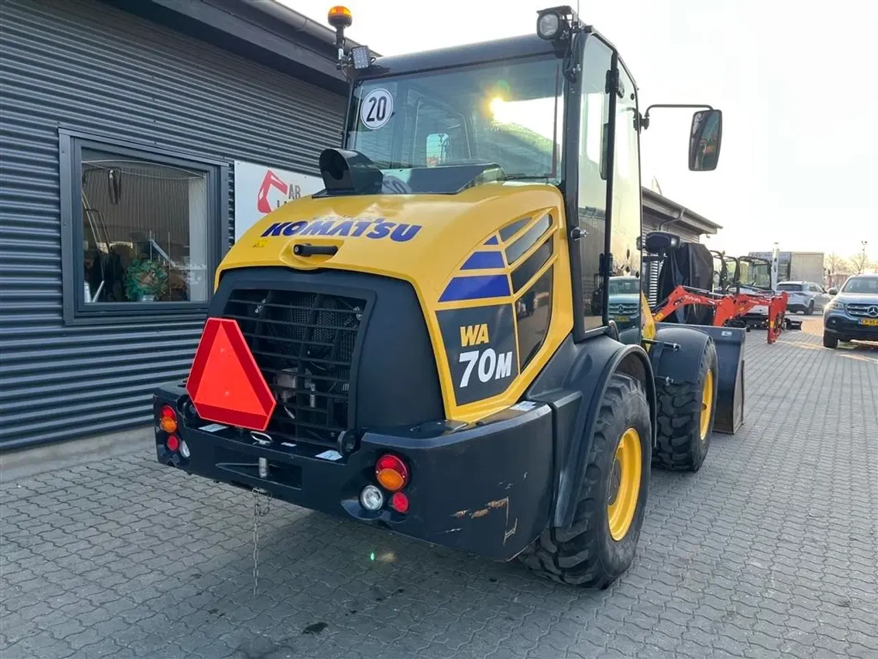 Billede 15 - Komatsu WA 70 M-8E0 med skovl og gafler