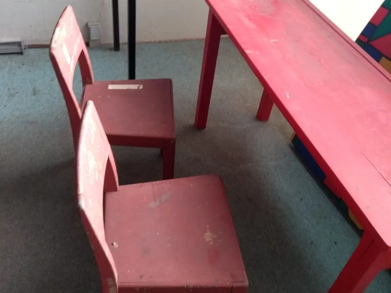 Billede 2 - Skolebord med 2 små stole
