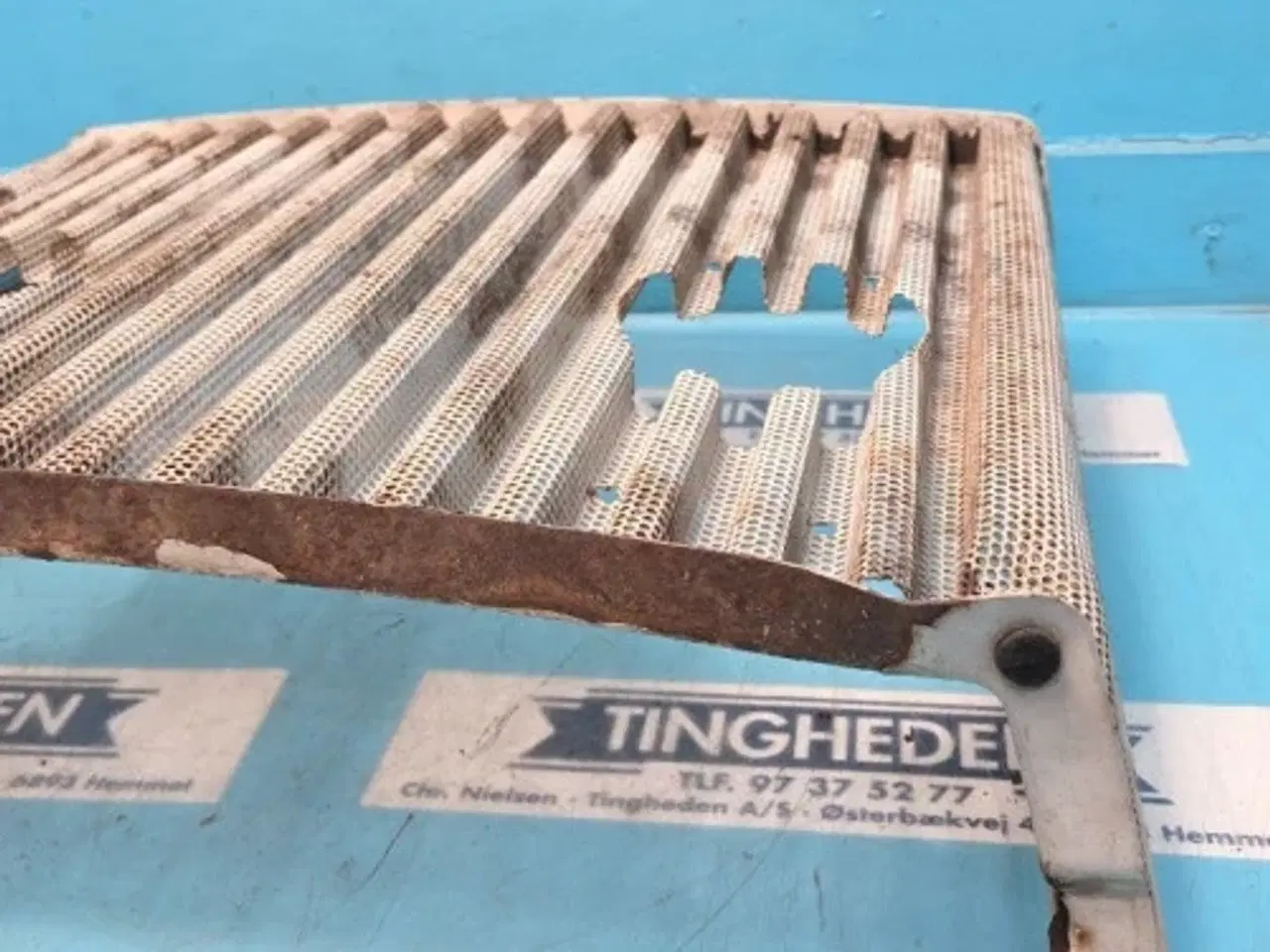 Billede 3 - Ford 6610 Gitter E1NN8200AA98M