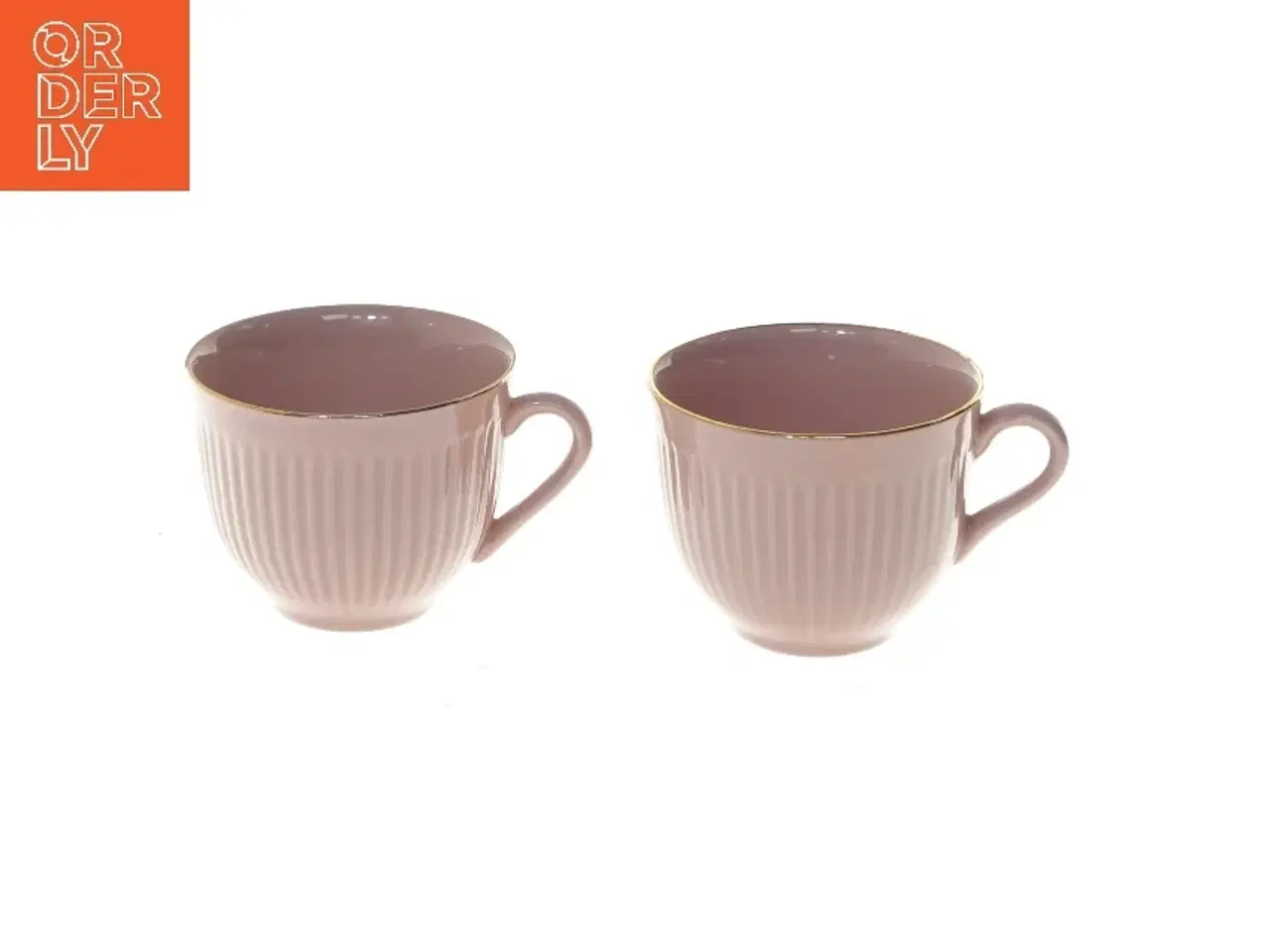 Billede 1 - To lyserøde kopper med guldkant fra Søholm (str. 2 styk, 8,5x6,5 cm)