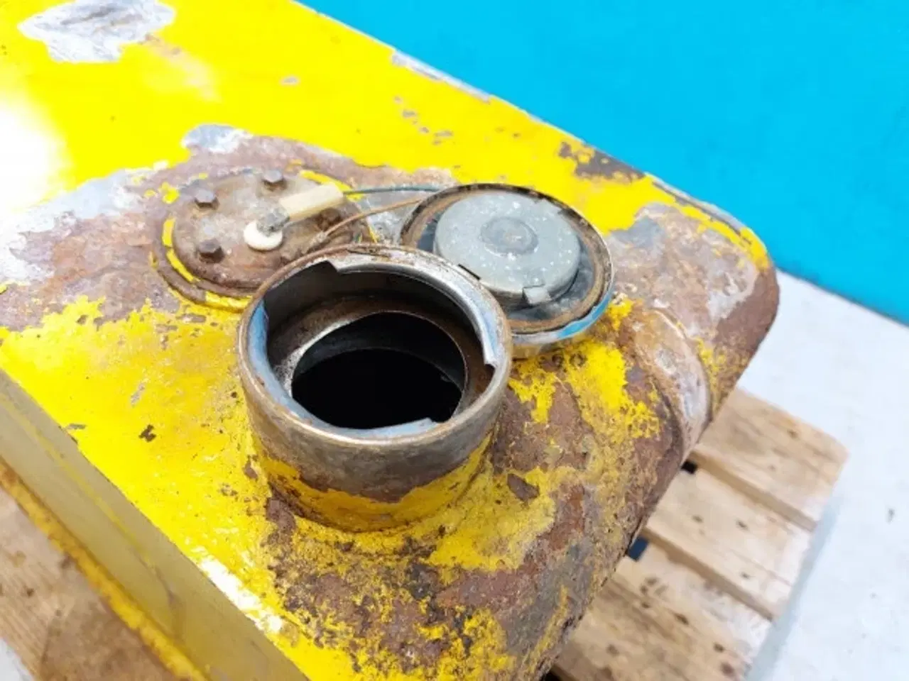 Billede 4 - Kramer 712 Dieseltank 0431600103