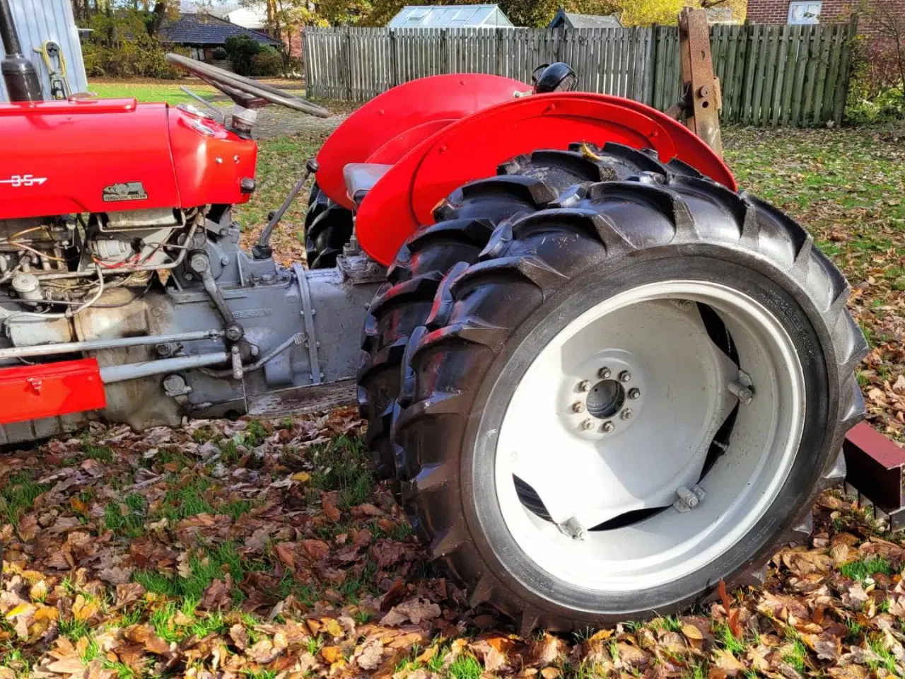 Billede 3 - Tvillinghjul / baghjul til MF35