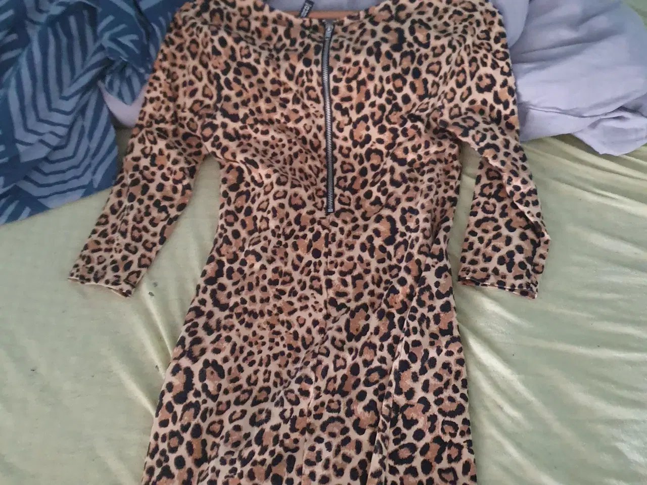 Billede 2 - Leopard kjole