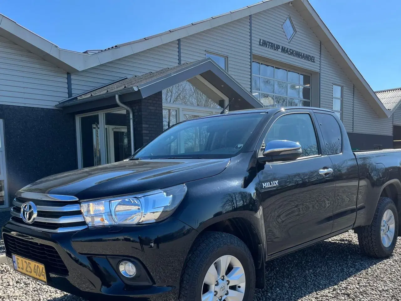 Billede 3 - Toyota Hilux 4WD Pick-up med træk til 3200 kg. Meget velholdt