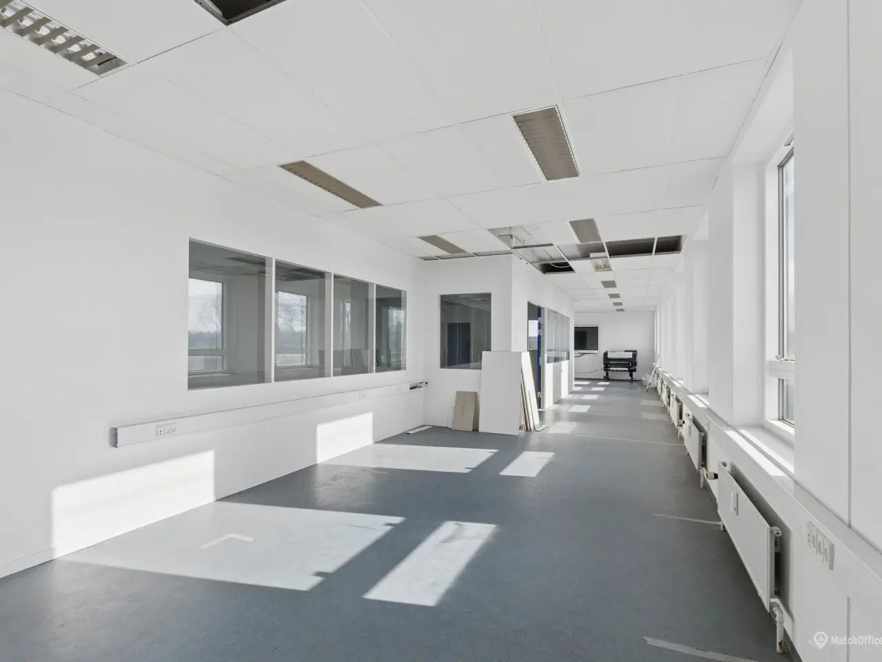 Billede 3 - Kontor i velfungerende erhvervsområde