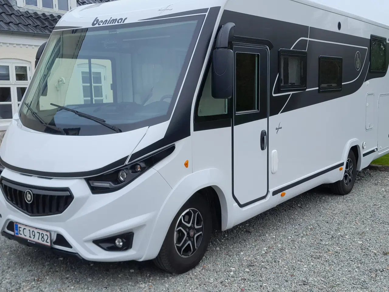 Billede 2 - Benimar Amphitryon North Autokapp A967 
