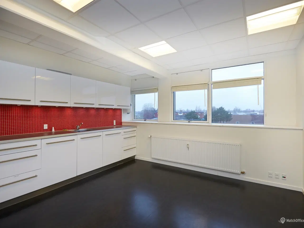 Billede 12 - Alsidig ejendom med en bred vifte af virksomheder