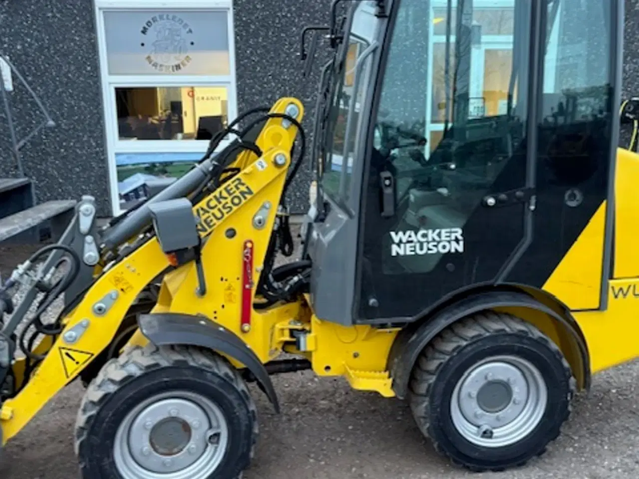 Billede 2 - Wacker Neuson wl20 MED HUS, HYDRAULISK SKIFT, SKOVL OG GAFLER