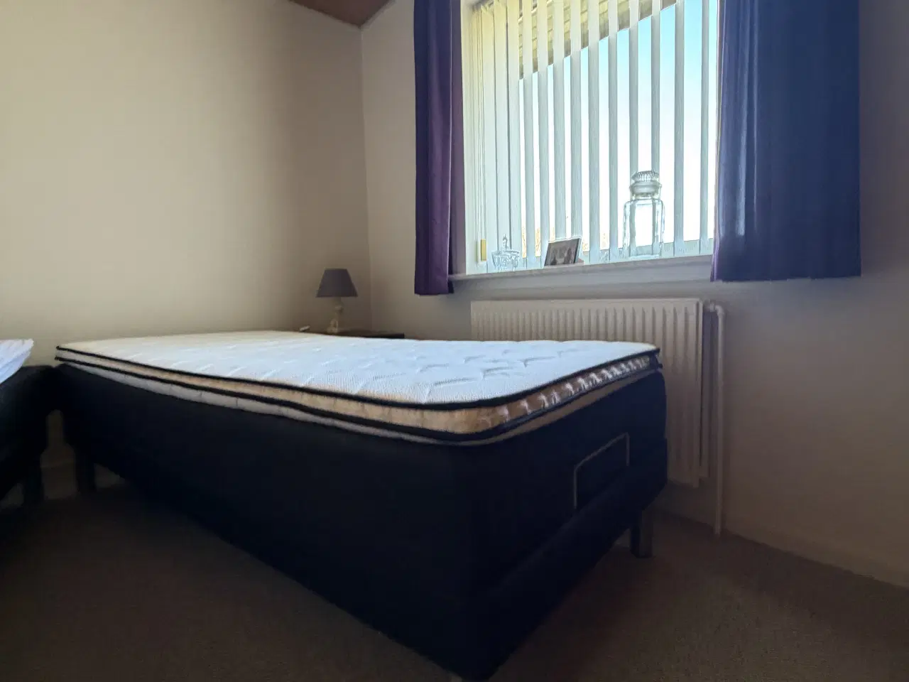 Billede 4 - Elevationsseng med topmadras 