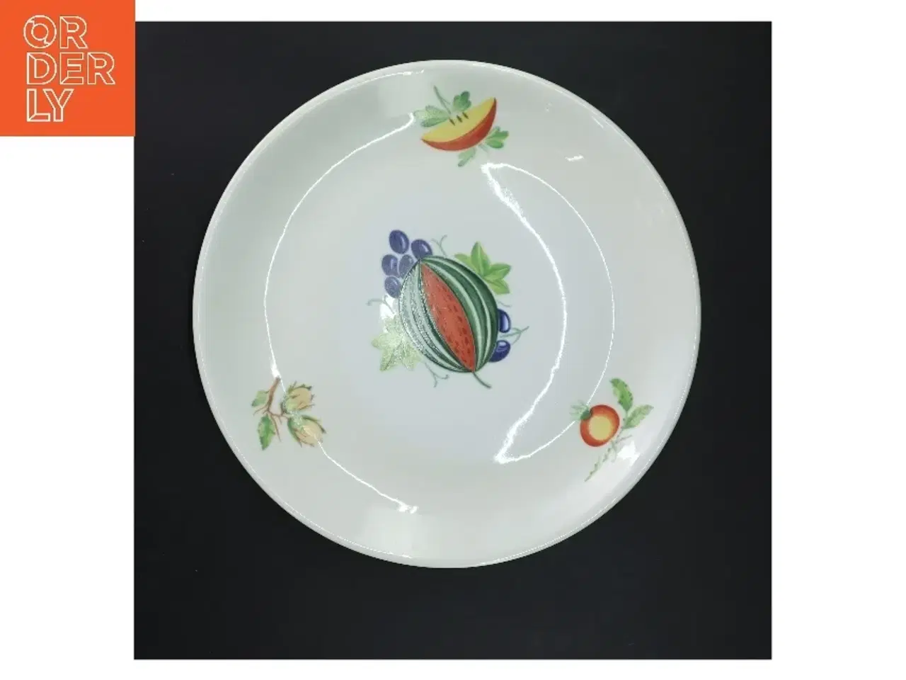 Billede 1 - Kagefad med frugtmotiv fra Lyngby (str. Ø 26,5 cm)