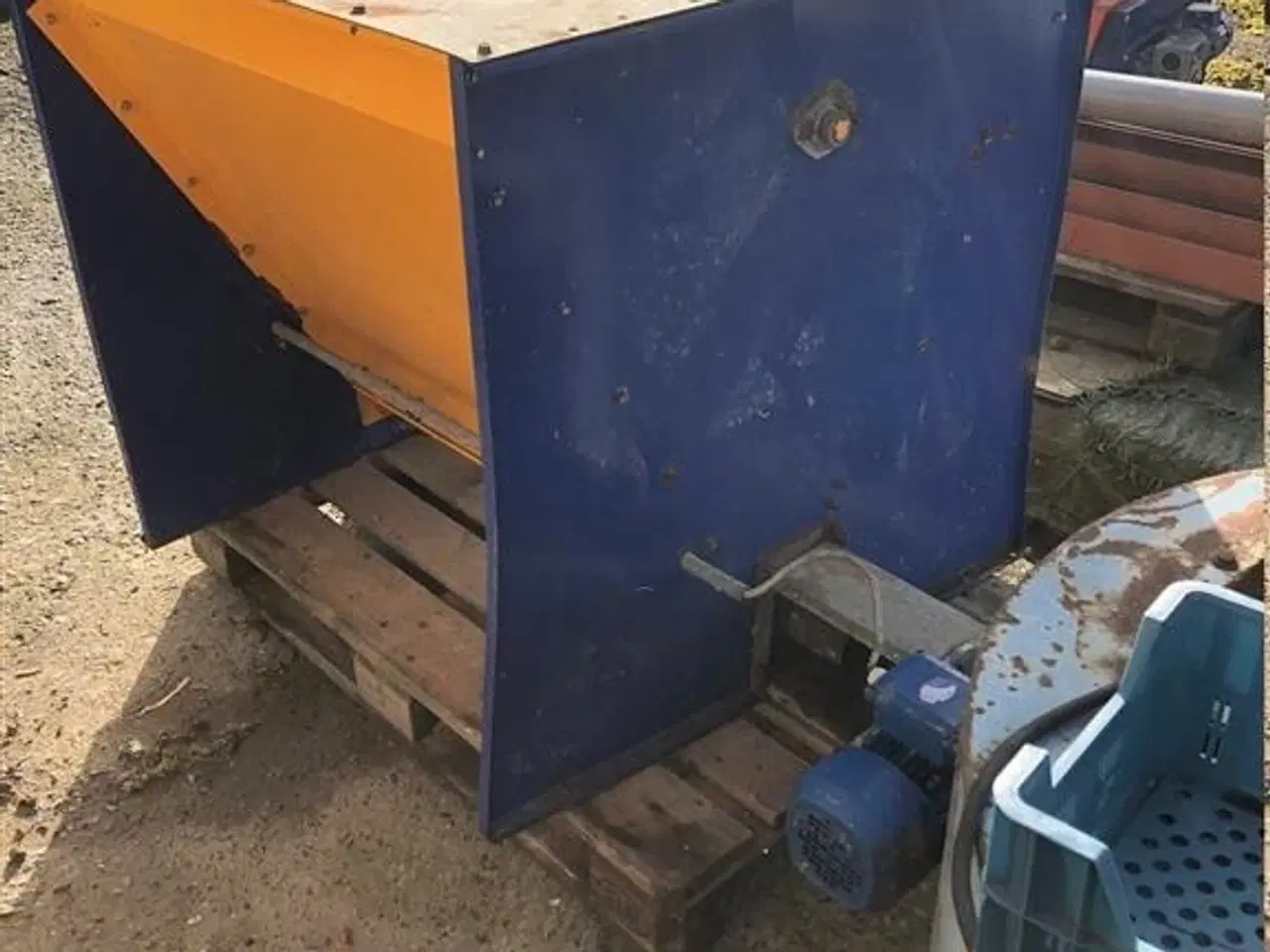 Billede 2 - - - - Skiold påslag til flexsnegl tømning