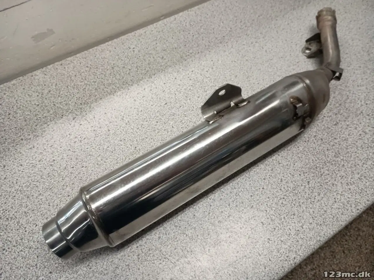 Billede 2 - Udstødning Honda CBF1000, højre