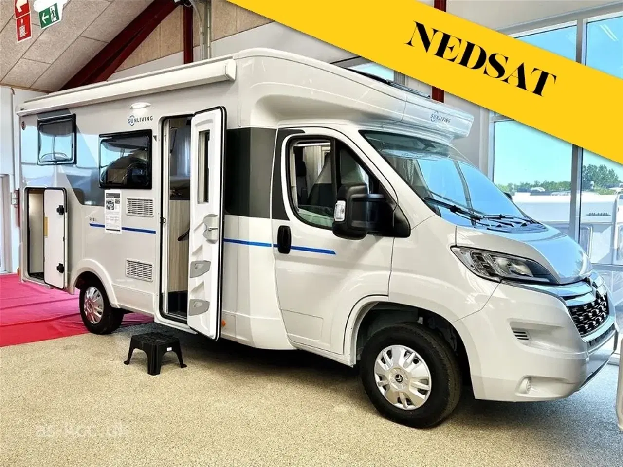 Billede 1 - 2024 - Sun Living S 65 SL   Lille Sun Living Autocamper med to enkelt senge.