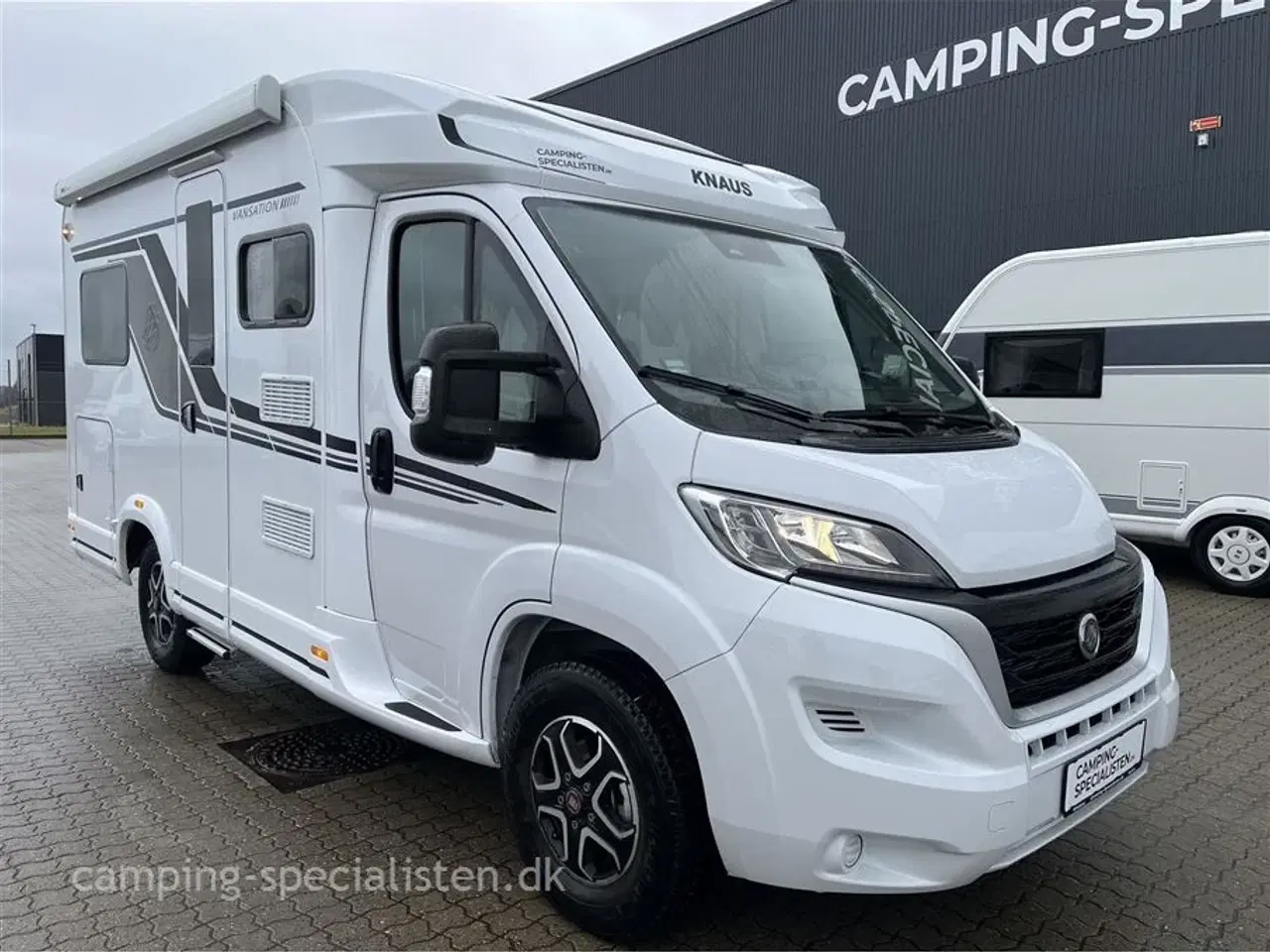 Billede 2 - 2023 - Knaus Van Ti 550 MF "Vansation"   Knaus Van Ti 550 MF Vansation 2023 - Se den nu hos Camping-Specialisten.dk