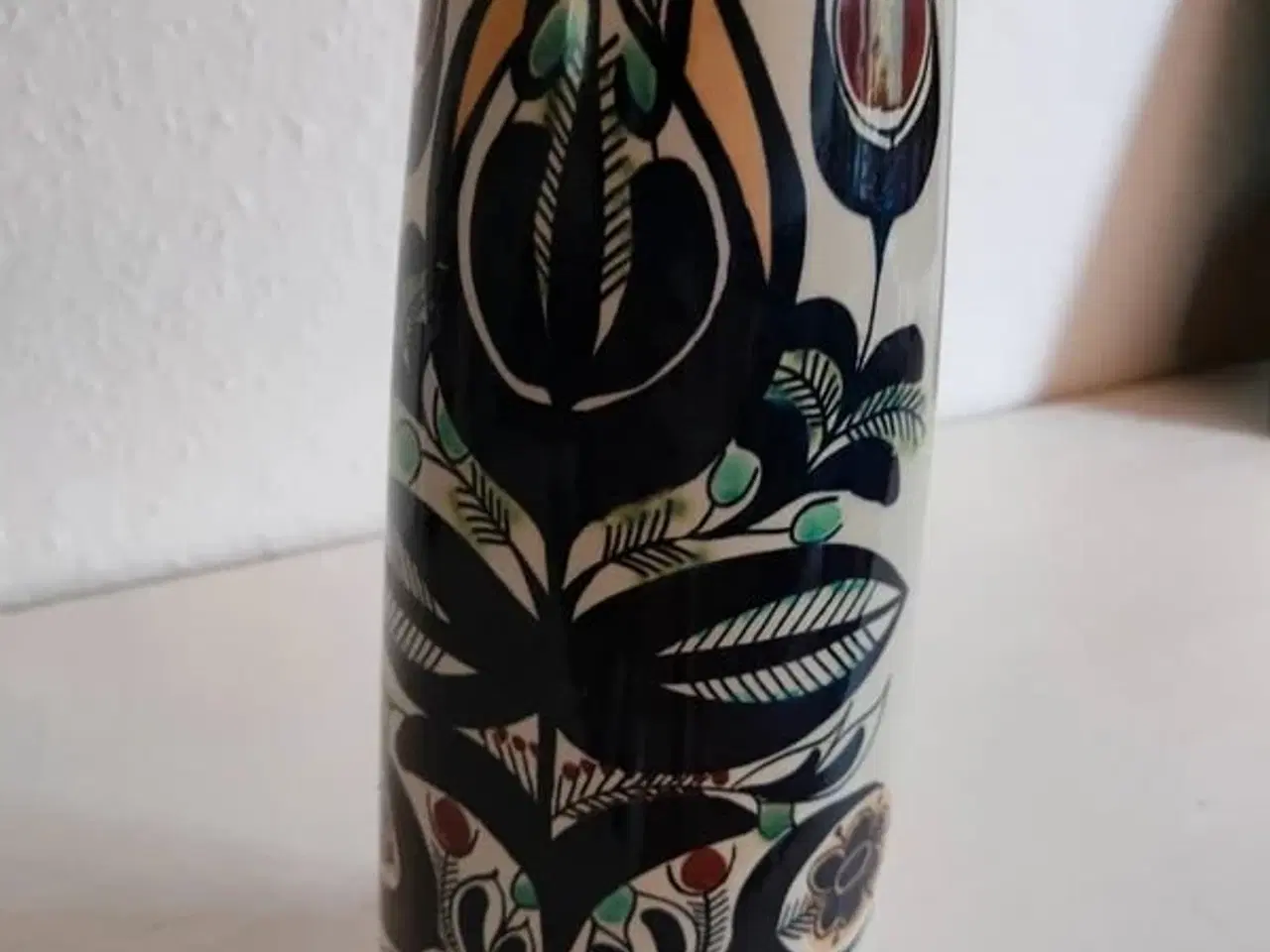 Billede 1 - TENERA vase af Berte Jessen – Aluminia, 1961