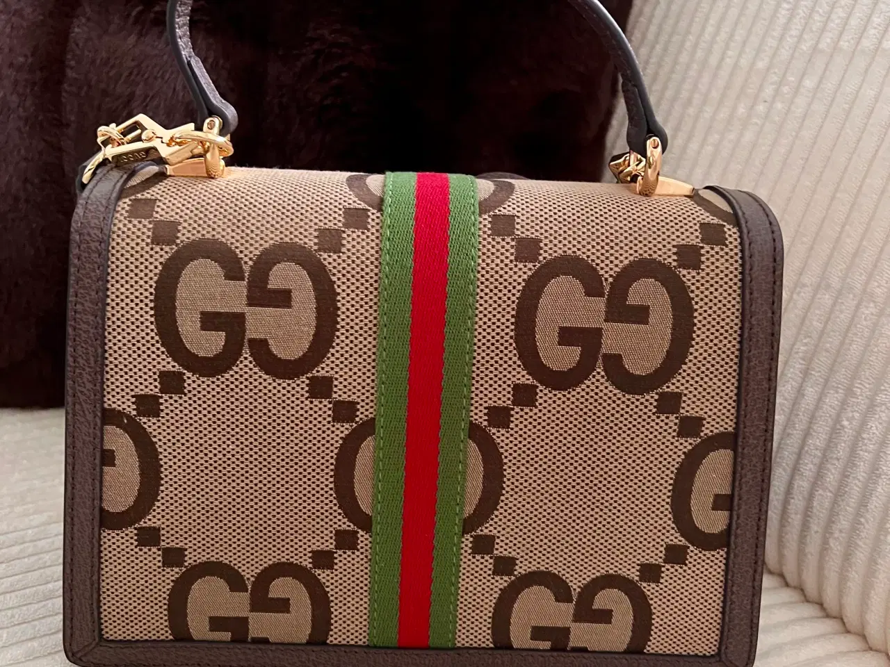 Billede 3 - Flot taske  i meget god kvalitet.