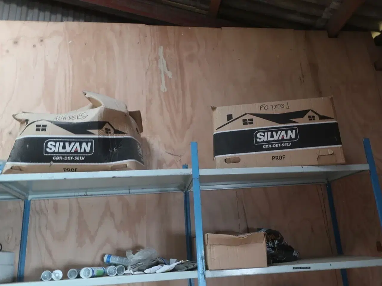 Billede 9 - Pallereol med indhold