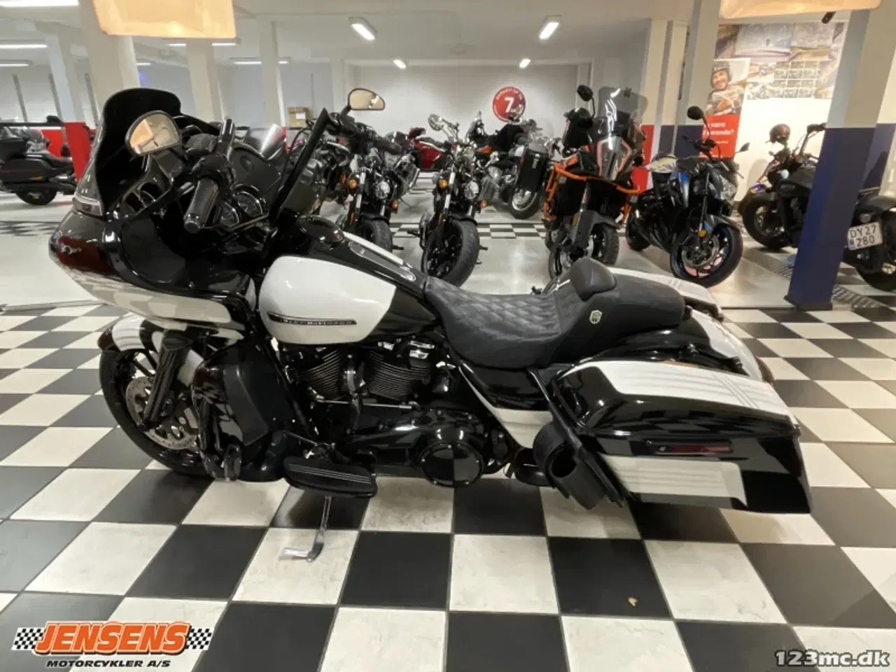 Billede 4 - Harley-Davidson FLHTRU Road Glide Ultra
