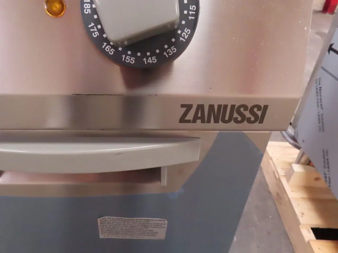 Billede 2 - Dobbelt fristuresteger - ZANUSSI (ny)