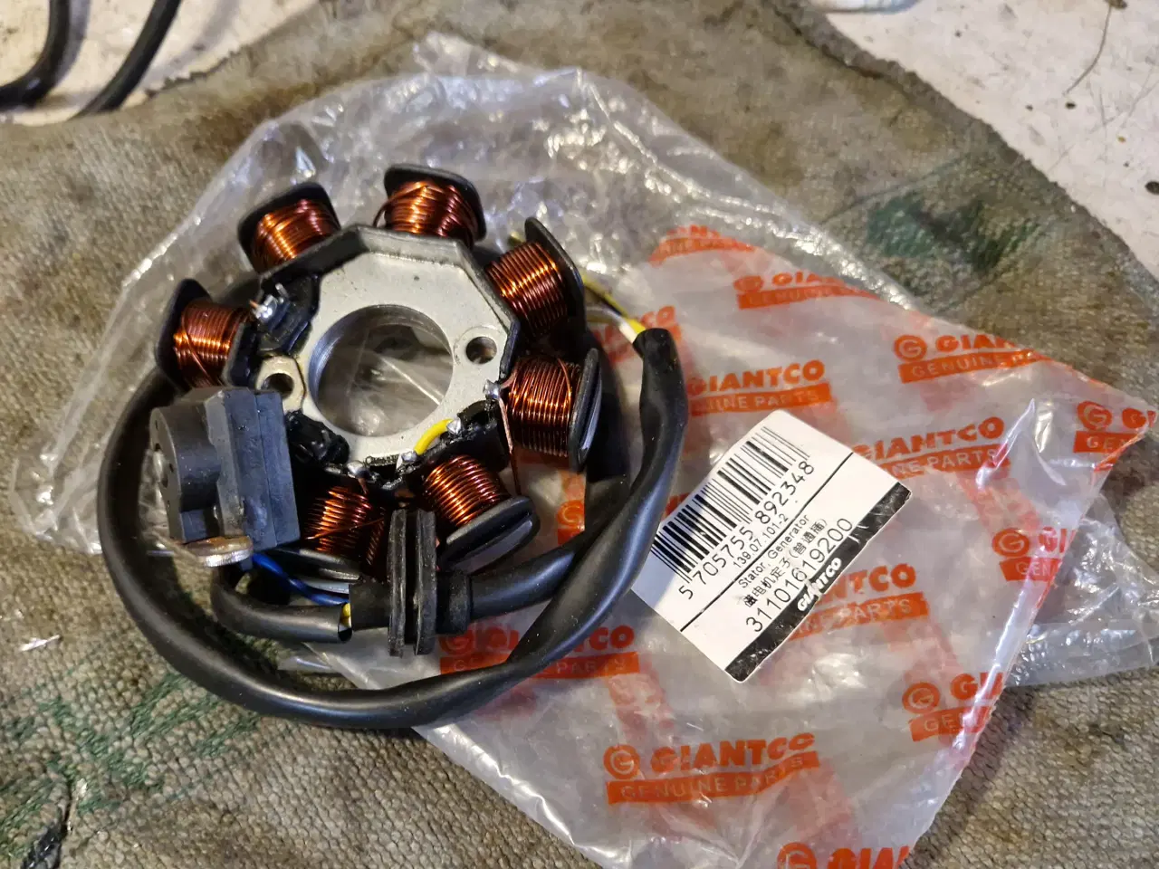 Billede 1 - Blandede scooter og knallert dele